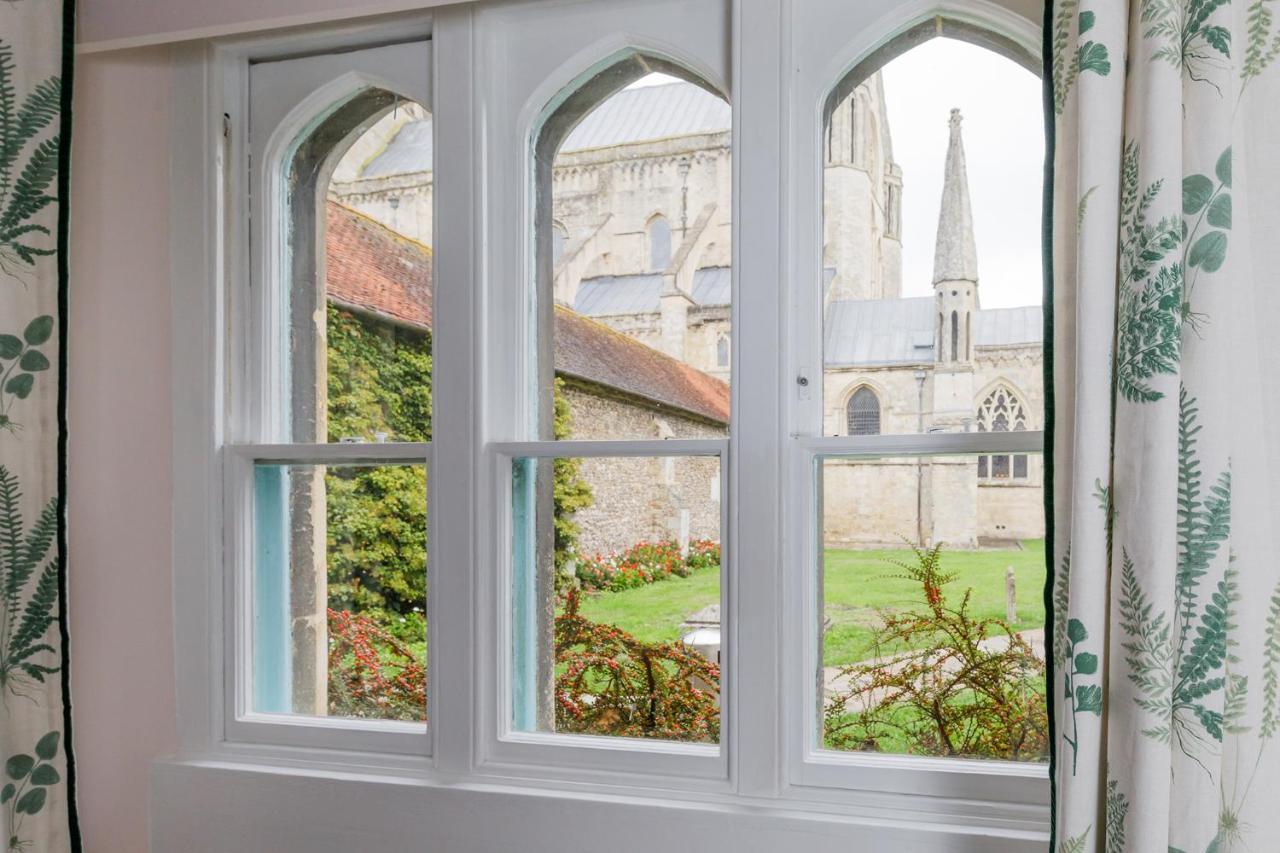 Cloisters Cottage Chichester Exterior foto